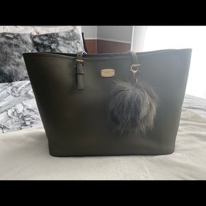 Michael Kors Jet Set Travel Tote